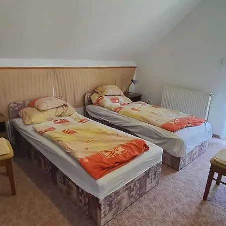 بيت للعطل In 34655 Balatonberény